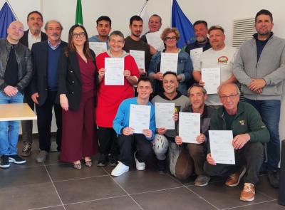 Undici nuovi professionisti del verde: concluso il corso a San Severino