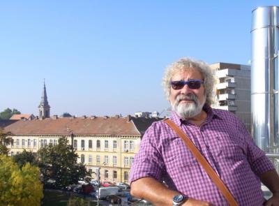 Addio a Giuseppe Carbone, storico balneare ed ex presidente del Porto Potenza Calcio