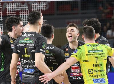 Eurosuole Forum in festa: la Lube piega Verona e si prende la Finale