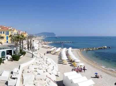 Qualità del mare al top nelle Marche: "Oltre il 96% delle acque è eccellente, stagione al via il primo maggio"