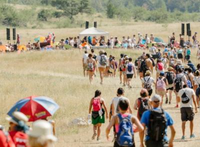 IncantoMarche compie dieci anni: il festival di Neri Marcorè annuncia i primi ospiti del 2026