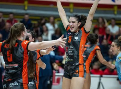 Nicole Piomboni ancora azzurra: la schiacciatrice della Cbf Balducci convocata in Nazionale Under 22