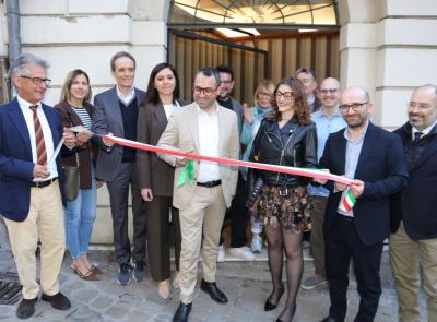 Macerata, inaugurata la sede elettorale di Mattia Orioli (Terzo Polo): “Dall’io al noi per ricostruire la città” (VIDEO)