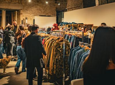 Il vintage ultra-selezionato torna a Piediripa: appuntamento con "Unsane Vintage Kilo"