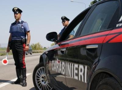 Alla guida dopo aver assunto droga o bevuto alcol: denunce e patenti ritirate nel Maceratese