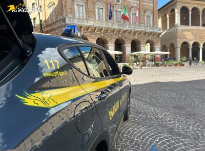 Allarme truffe a Macerata: falsi finanzieri raggirano gli anziani. Già 7 i casi in pochi giorni