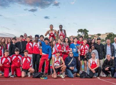 Atletica Avis Macerata domina ad Ancona: doppio titolo regionale e pass per le finali nazionali