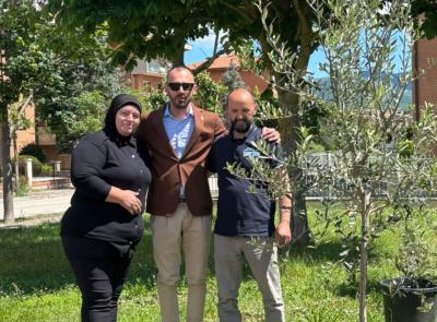 Matelica, piantati sei alberi in memoria di Beljdi Seferi