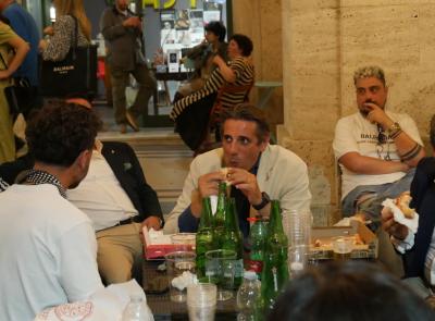 Elezioni Macerata, lo scrutinio in diretta: colpo di scena, la festa di Parcaroli è congelata