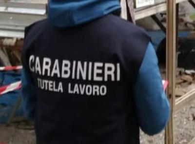 Tolentino, violazioni sulla sicurezza in cantiere: denunciato il responsabile della ditta edile e sospesa attività