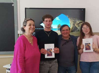 Macerata, torna l’Annuario del Liceo Scientifico “Galilei”: consegna nelle classi