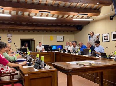 Morrovalle, nuovo segretario e aula consiliare digitalizzata: doppia “prima volta” nel Consiglio comunale
