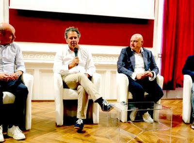 Recanatese, calcio e futsal insieme: nasce il nuovo progetto condiviso. “Sostenibilità e giovani al centro” (VIDEO e FOTO)