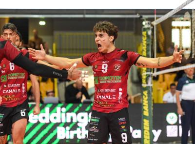 Pallavolo Macerata, Lorenzo Esposito è il primo colpo