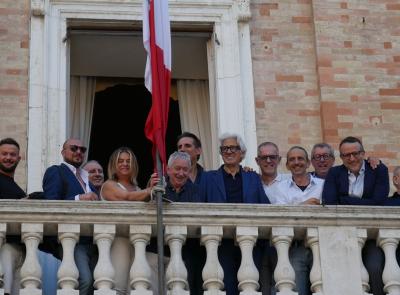 Due settimane di battaglia, due ore senza suspense: a Macerata finisce una lunga campagna elettorale (FOTO e VIDEO)