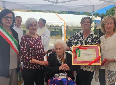 Corridonia in festa per i 100 anni di Maria Orso