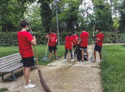 A Montelupone arriva "Ci Sto? Affare Fatica!": buoni da 75 euro ai giovani che riqualificano parchi e piazze