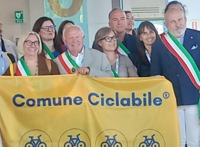 Porto Recanati riceve la Bandiera Gialla Fiab: riconoscimento alla mobilità sostenibile