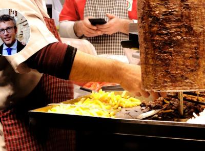 La regione Marche contro il kebab: mai una volta contro le multinazionali del cibo