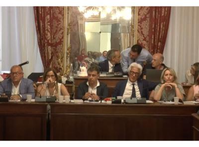 Macerata, la Giunta Parcaroli bis già inciampa: Luciani non raggiunge 'quota 17', il Consiglio slitta
