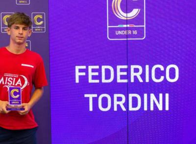 Il tolentinate Federico Tordini premiato come miglior centrocampista Under 16 di Serie C