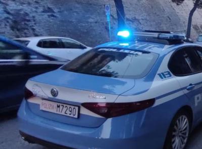 Macerata, appicca un incendio vicino in zona Fontescodella: denunciato un 32enne
