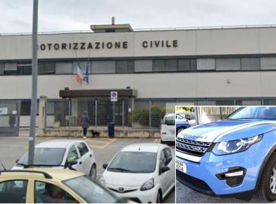 Macerata, esame della patente con auricolare e microcamera: 44enne scoperto e denunciato