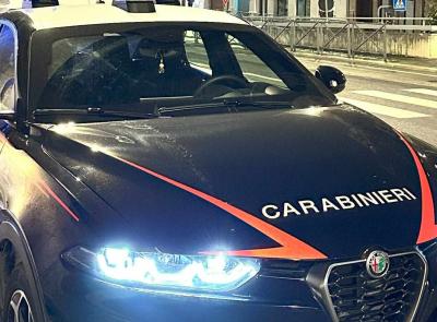 Si fingono carabinieri e raggirano un 89enne: bloccati dopo una fuga lampo tra Fermo e Macerata