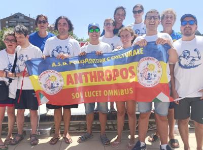Il nuoto Anthropos torna a brillare: un oro, tre argenti e due bronzi agli Assoluti di Terni