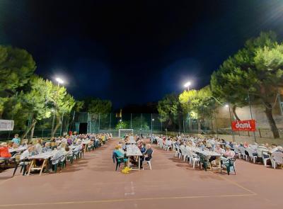 Civitanova, in 200 per la Pastasciutta Antifascista: "Basta propaganda, l’integrazione salva le nostre scuole"