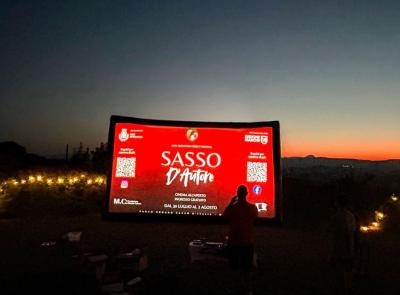 Macerata, il cinema all'aperto arriva al parco Sasso d'Italia: quattro serate gratuite con ospiti e dibattiti