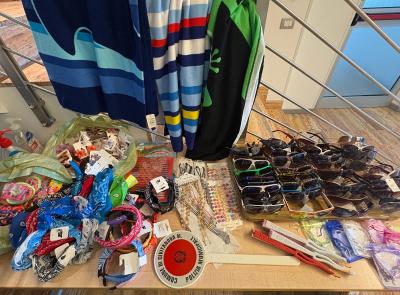 Civitanova, blitz anti-abusivismo sul lungomare: sequestrati 1.500 articoli e 5mila euro di multe