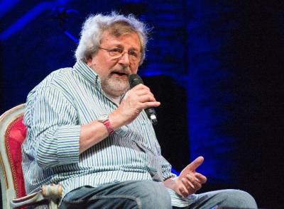 È morto Francesco Guccini: a Musicultura il suo addio al palco, poi la magia di Lunaria a Recanati