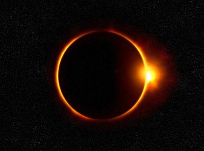 Eclissi di Sole e stelle cadenti: il 12 agosto il cielo regala uno spettacolo unico anche nelle Marche