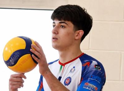 Tragico incidente, muore a 19 anni Davide Spinozzi: era una promessa della pallavolo