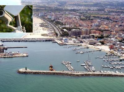 Civitanova, in arrivo 38 nuove telecamere nell'area portuale
