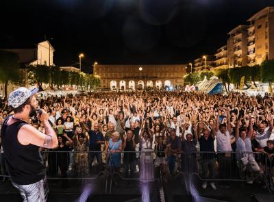San Marone, Civitanova si accende: tre giorni di musica e festa in Piazza XX Settembre