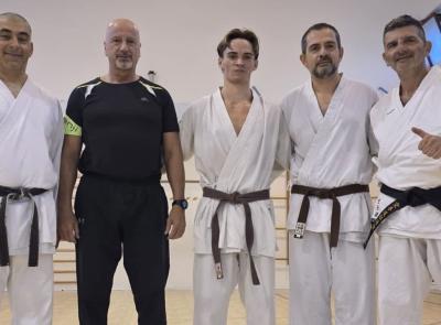 Karate, nuove cinture nere per l'Hachiman Dojo Recanati: Gabriele Giuli e Massimo Sprecacè conquistano il 1° Dan
