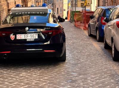 Monte San Giusto, lavori abusivi nell'immobile affittato a cittadini cinesi: denunciato 34enne