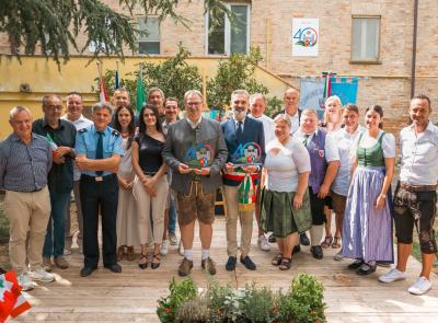 Loro Piceno e Sankt Nikolai im Sausal, 40 anni di amicizia: rinnovato il patto di gemellaggio (FOTO)