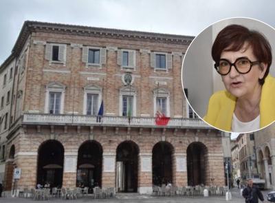 Macerata, assistenza scolastica ai disabili. Contigiani attacca il Comune: "Fa il gioco delle tre carte"