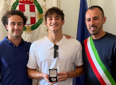 Matelica, Filippo Pavoni d'oro ai Giochi del Mediterraneo: festa in Comune per il giovane campione