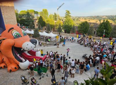 Colmurano, 30 anni di magia: torna Magicabula, la festa dei bambini