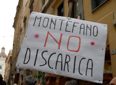 No Discarica Montefano, la Questura cambia il luogo della manifestazione: "Stupiti dalla decisione"