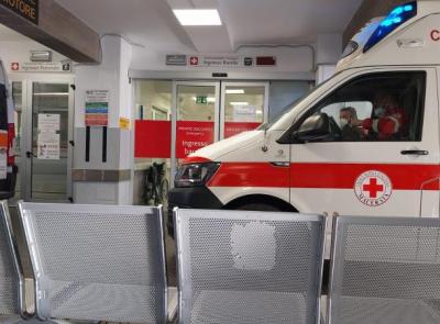 Liste d’attesa, la Regione rende strutturale l’overbooking: un appuntamento in più per recuperare le assenze