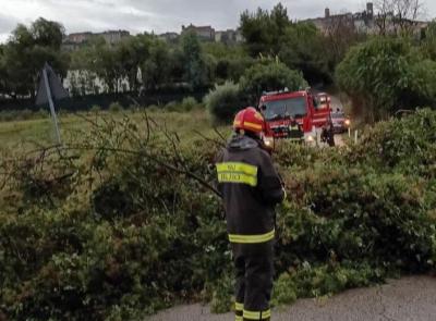 Maltempo, nuova allerta gialla nelle Marche: sabato segnato da temporali e rovesci (anche intensi)