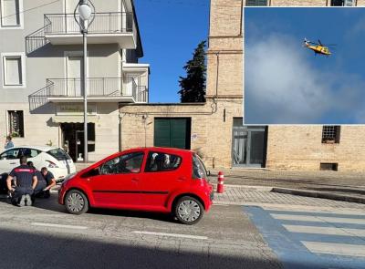 San Severino, investita da un'auto mentre attraversa sulle strisce: donna trasportata a Torrette
