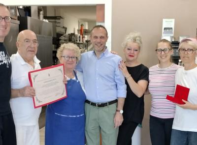 Settant’anni di Alimentari Savino e 50 di Pasticceria Braghetti: Camerino celebra le sue storiche attività