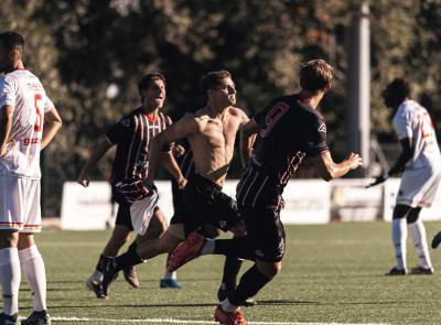 Maceratese, rimonta da sballo nel derby: Gagliardi firma il 3-2 contro la Recanatese