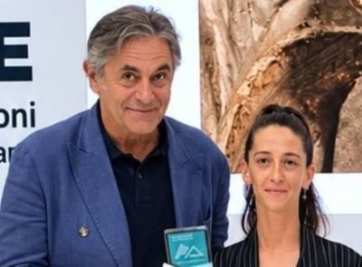 Monte San Martino,  Lucia Bonomi è la prima donna delle Marche a ricevere il Cassa Edile Awards